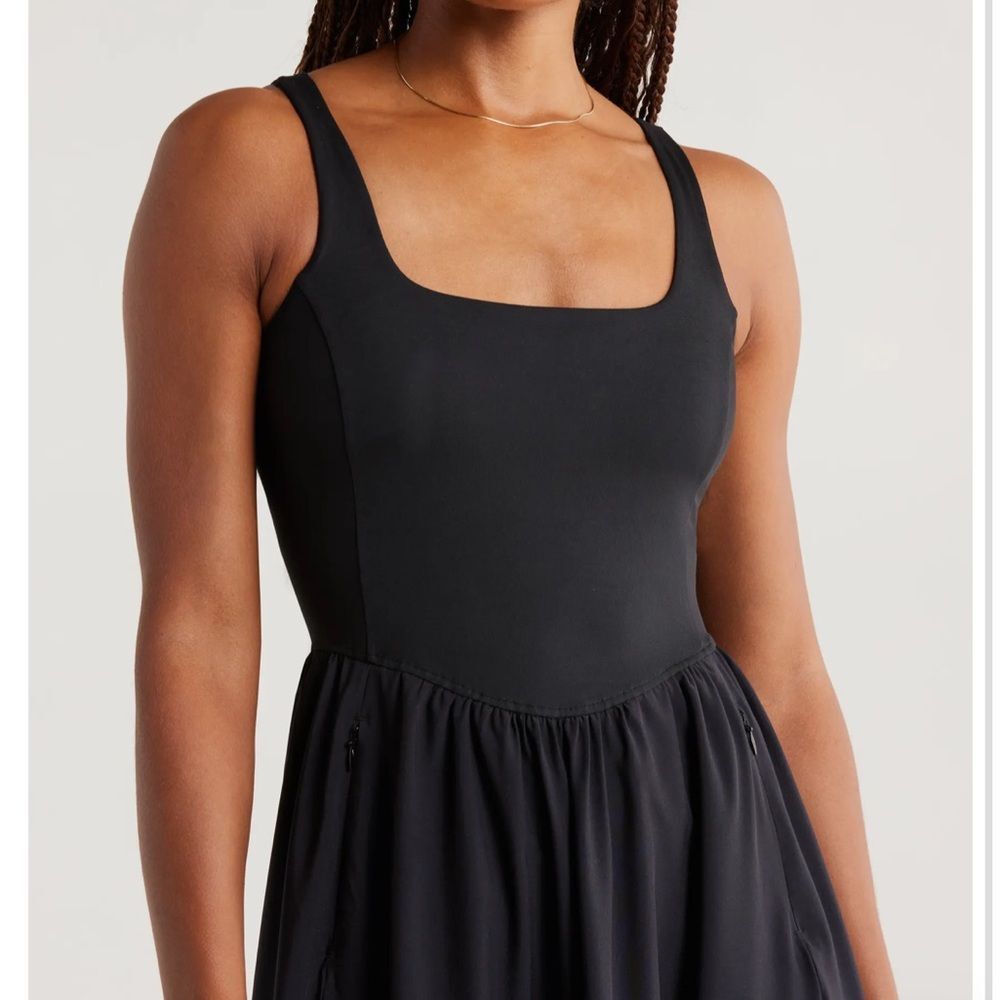 Zella Effortless Square Neck Midi Dress - Picture 5 of 5